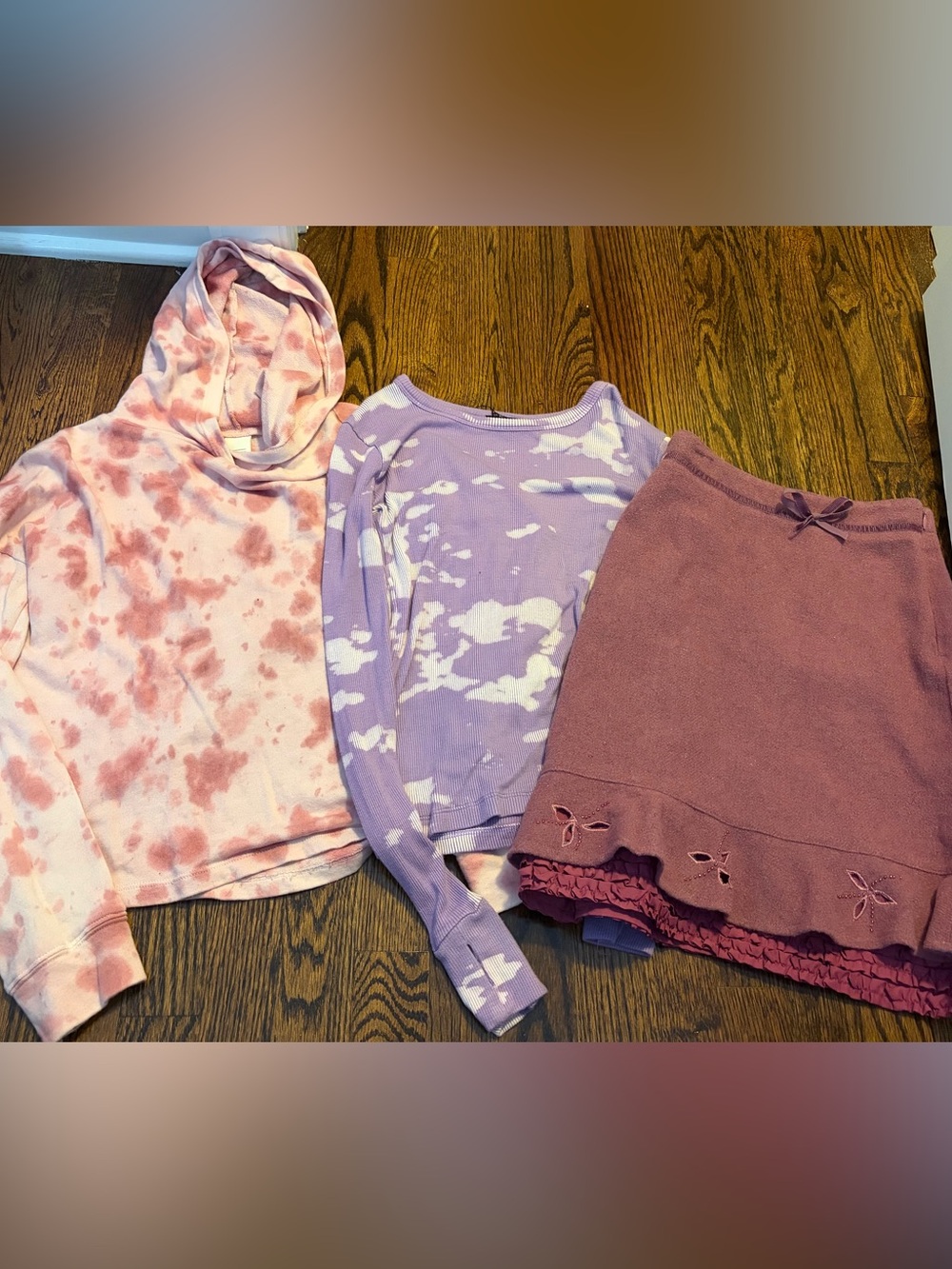 GIRLS FALL SIZE 10 CLOTHING BUNDLE— 2 TOPS & 1 SKIRT